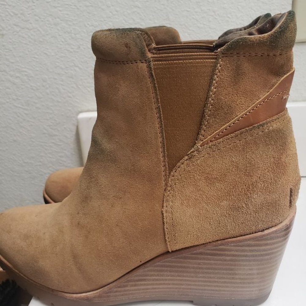 Sorel After Hours Chelsea wedge boots
